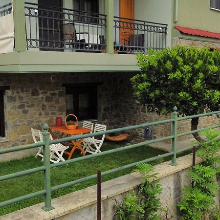 Postmans Apartment Under Meteora Kalampáka Ngoại thất bức ảnh