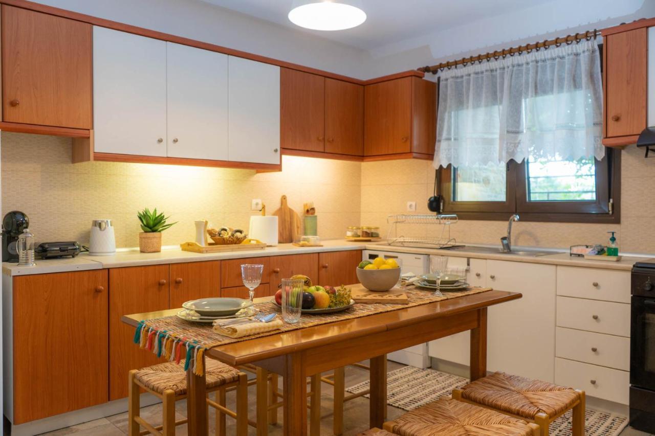 Postmans Apartment Under Meteora Kalampáka Ngoại thất bức ảnh